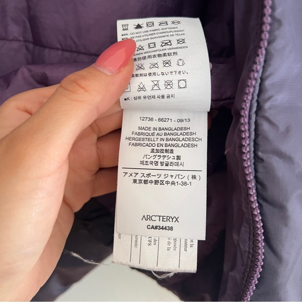Arc’teryx Atom LT Hoody Women’s Purple Sapphire Insulated Jacket Size Medium - Picture 10 of 11